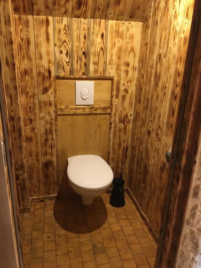 Chailloue Chambre D'Hote Medieval Du Vieux Bourg المظهر الخارجي الصورة
